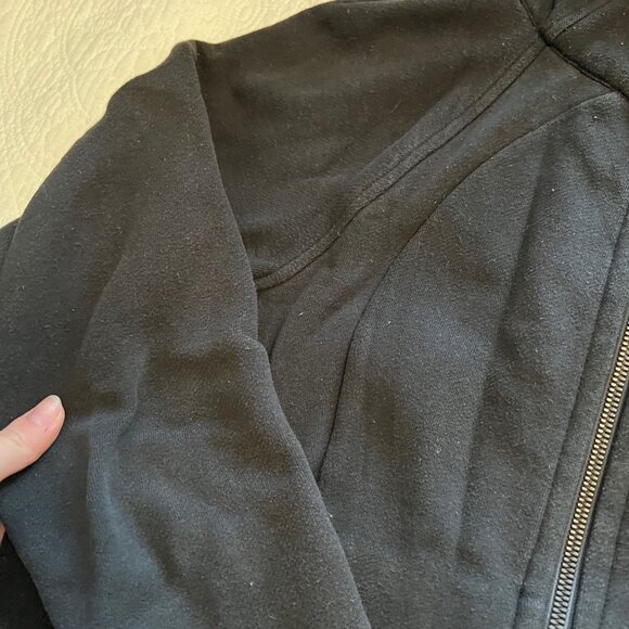 Lululemon Scuba Hoodie Full Zip Sweater Light Cotton Fleece in Black - Picture 4 of 5
